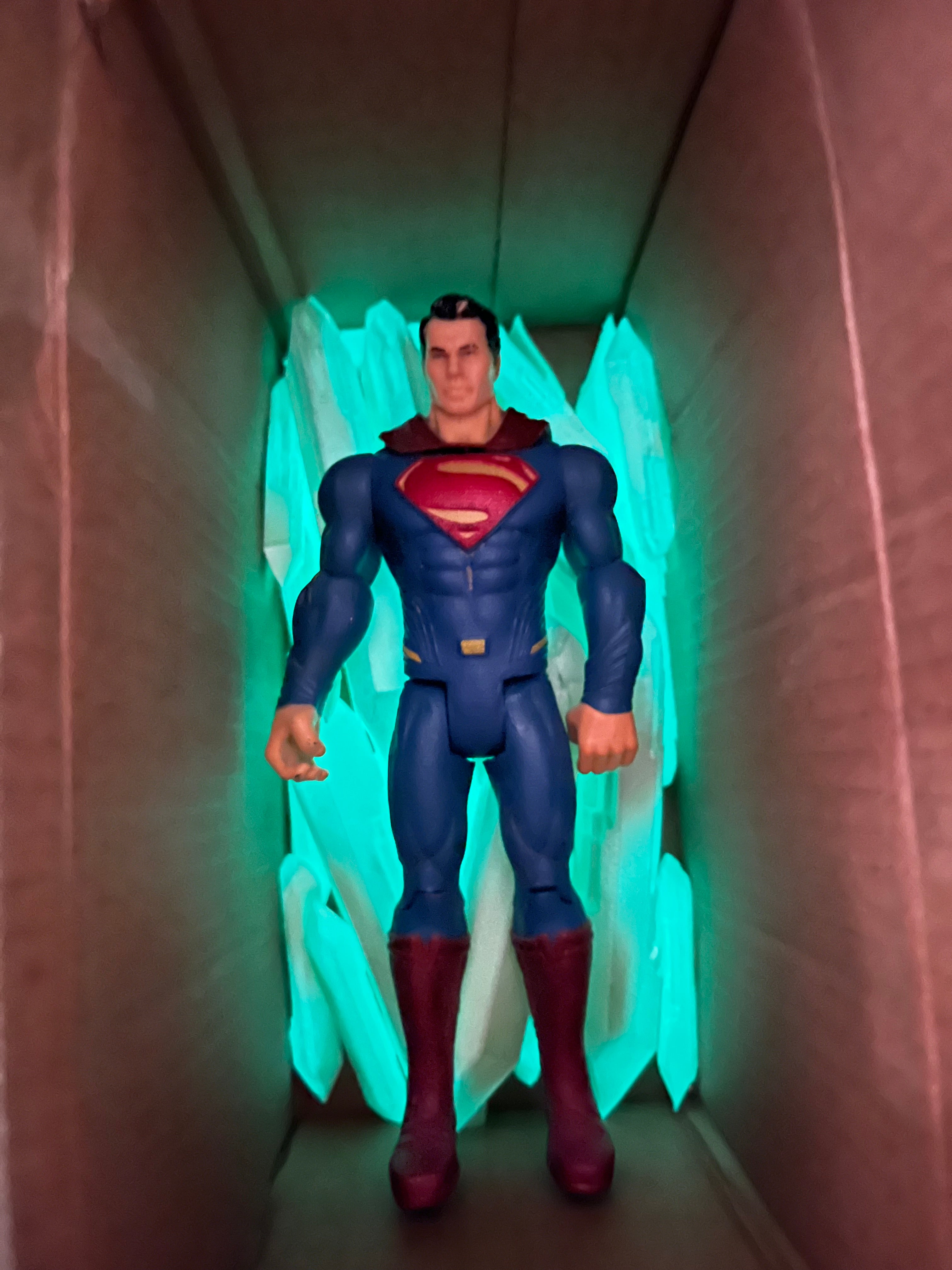 Kryptonite Crystal – 2 sizes - Display Piece
Available in Green & Glow-in-the-Dark